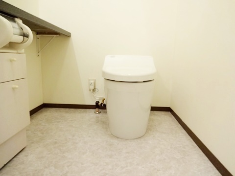 toilet　トイレ